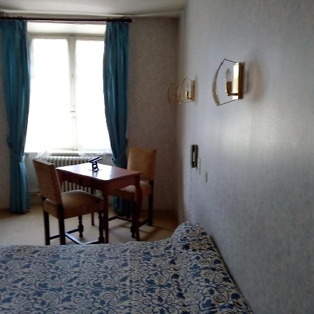 Chambres D'Hotes Des Voyageurs Magnac-Bourg Екстер'єр фото