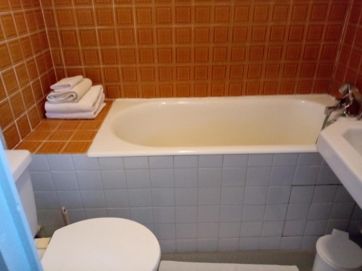 Chambres D'Hotes Des Voyageurs Magnac-Bourg Екстер'єр фото